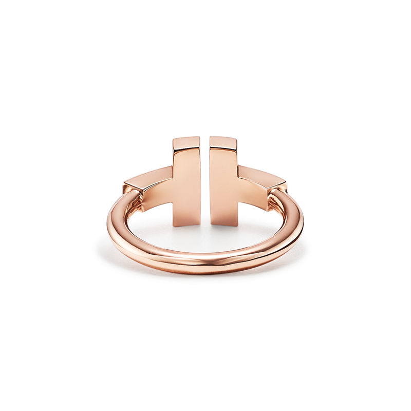 Tiffany & Co. Tiffany T Anillo Wire de oro rosa con diamantes y nácar COMPRAR AHORA