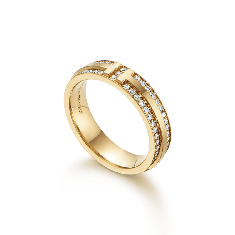 Tiffany & Co. Tiffany T Anillo estrecho de pavé de diamantes de oro amarillo Tienda