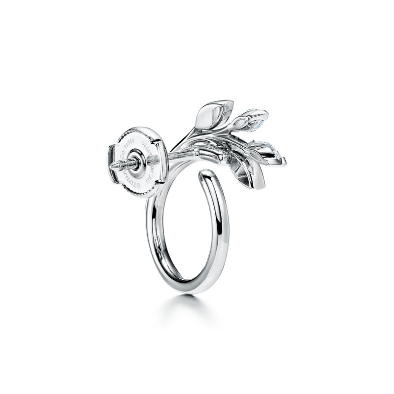 Tiffany & Co. Tiffany Victoria® Pendientes circulares de vid de diamantes en platino Precios de Black Friday