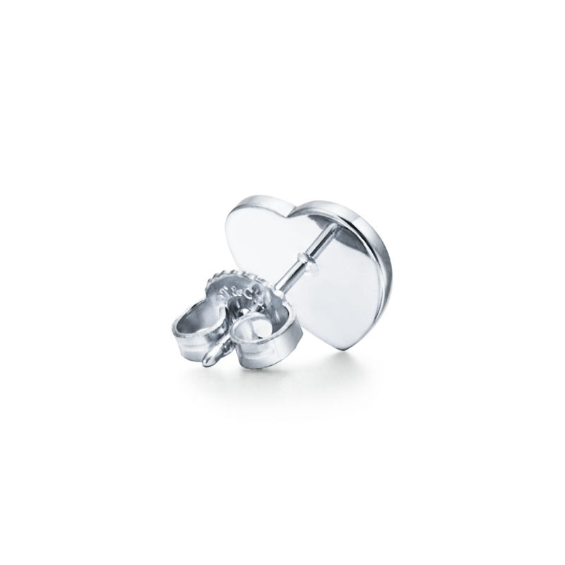 Tiffany & Co. Return to Tiffany™ Pendientes de botón de insignia de corazón en plata tamaño mini Ahorra y exporta