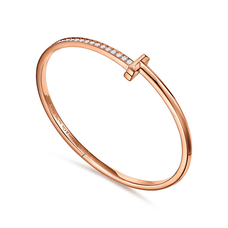 Tiffany & Co. Tiffany T T1 Brazalete articulado estrecho de diamantes de oro rosa COMPRAR AHORA