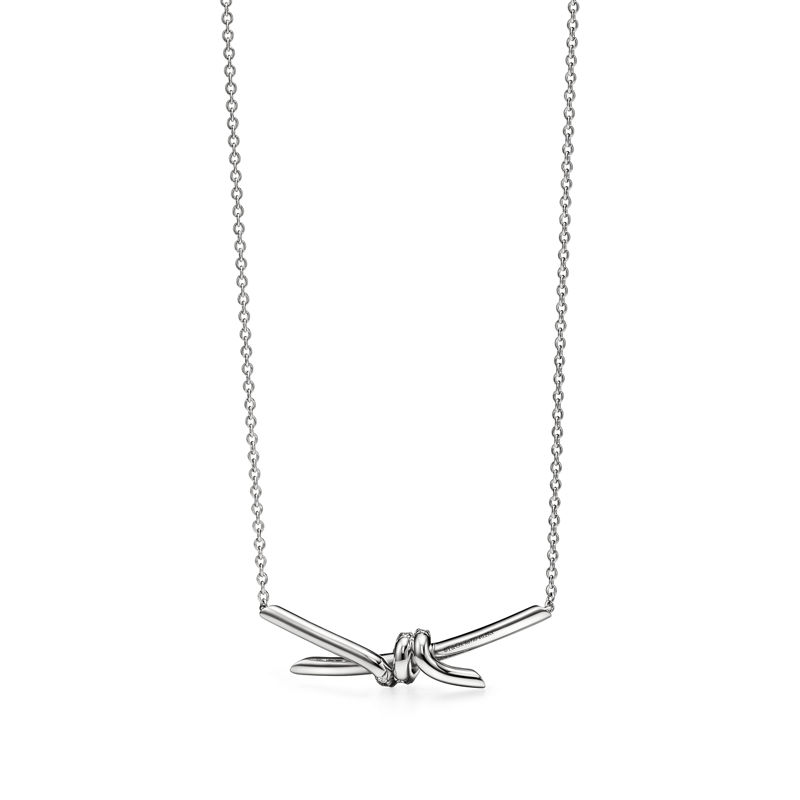 Tiffany & Co. Tiffany Knot Colgante en oro blanco con diamantes Ofertas de temporada