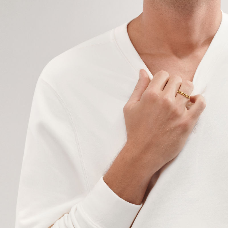 Tiffany & Co. Tiffany T Anillo estrecho True de oro amarillo Solo queda un día