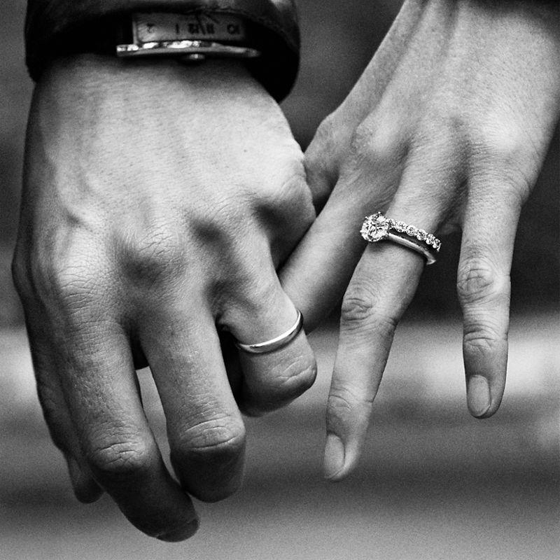 Tiffany & Co. Tiffany Forever Alianza de boda en platino 4 5 mm de ancho Gran oferta