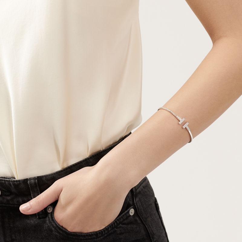 Tiffany & Co. Tiffany T Pulsera Wire de diamantes de oro blanco Tienda de fábrica
