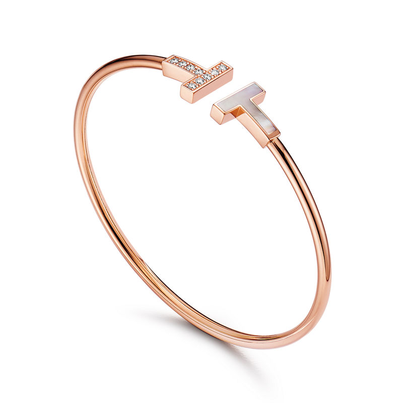 Tiffany & Co. Tiffany T Pulsera Wire de oro rosa con diamantes y nácar Outlet online