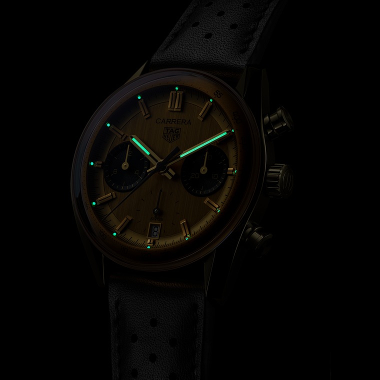 TAG Heuer TAG Heuer Carrera Chronograph Automático 39 mm Oro 3N CBS2240.FC8319 Envío gratis