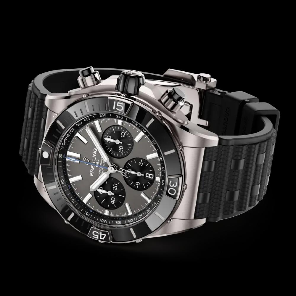 Breitling Super Chronomat B01 44 Solo hoy