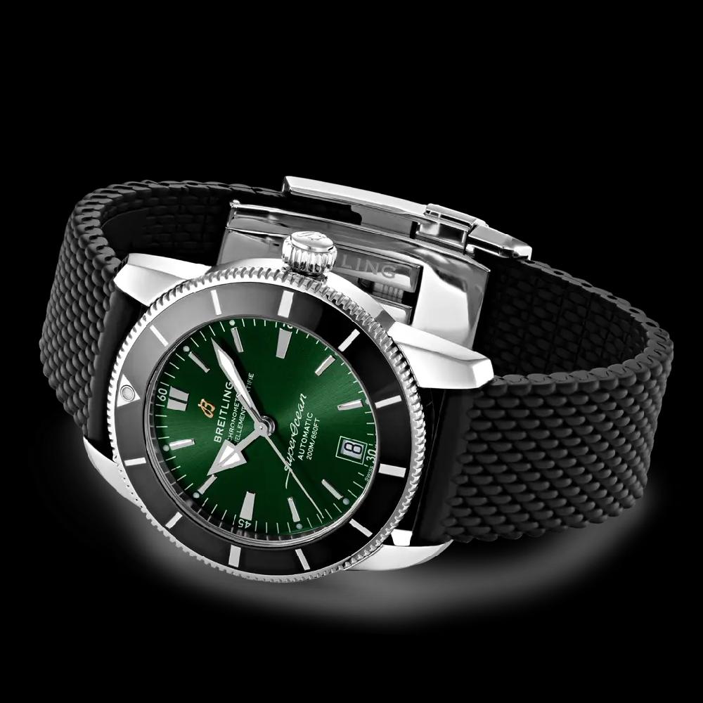 Breitling Superocean Heritage B20 Automatic 42 En línea