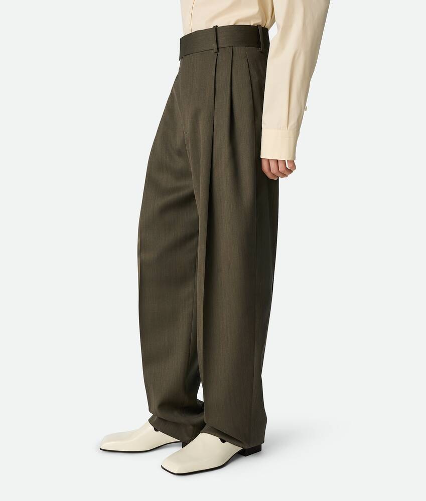 Bottega Veneta Pantalones rectos de lana con un discreto motivo chevron Rebajas top