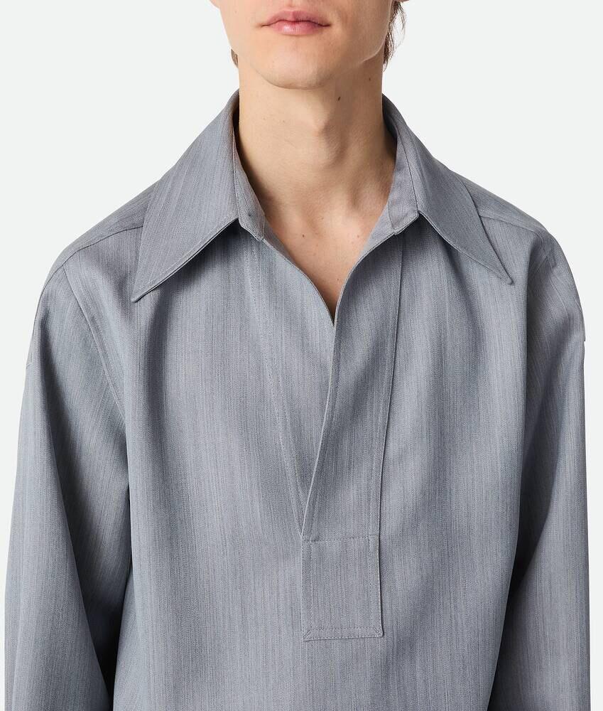 Bottega Veneta Camisa de lana con un discreto motivo chevron Últimos 3 días