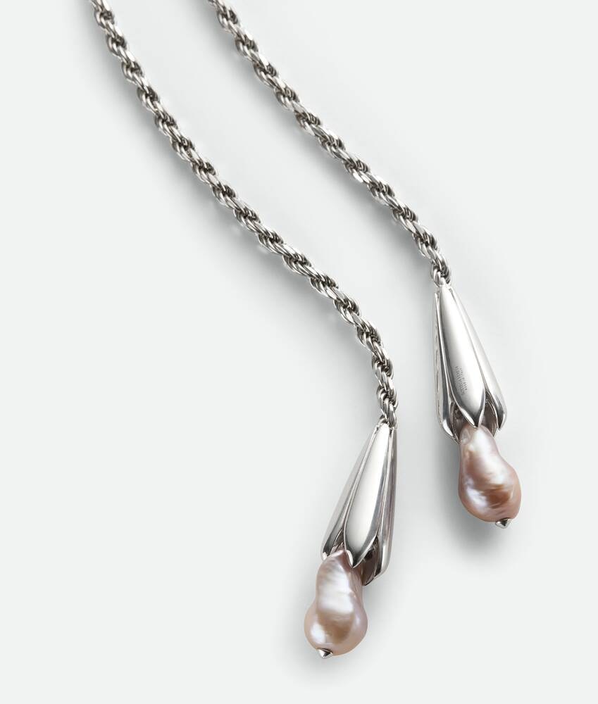 Bottega Veneta Collar Pearl estilo bufanda Limitado a 3 días