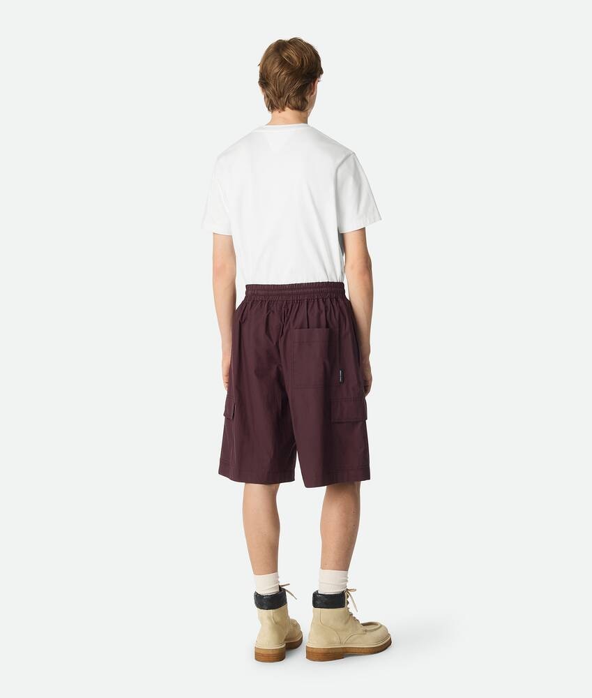 Bottega Veneta Pantalones cortos cargo de algodón resinado Ofertas de temporada