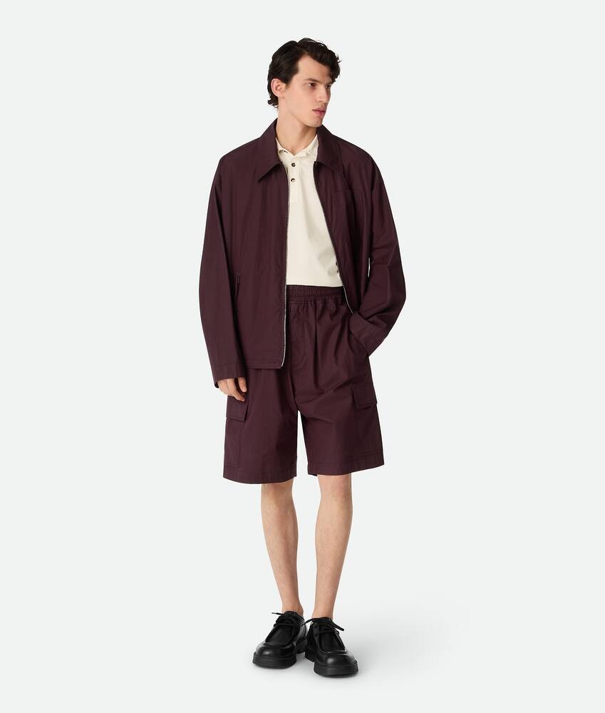Bottega Veneta Pantalones cortos cargo de algodón resinado Ofertas de temporada
