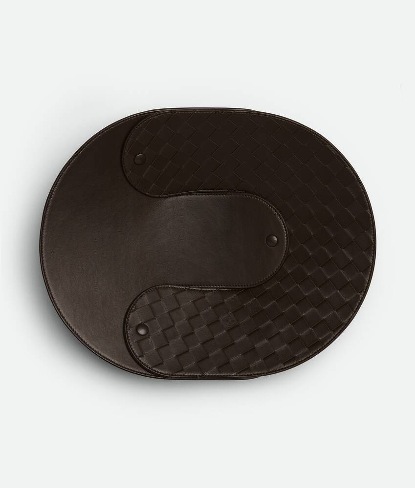 Bottega Veneta Bandeja de piel entrelazada - L En línea