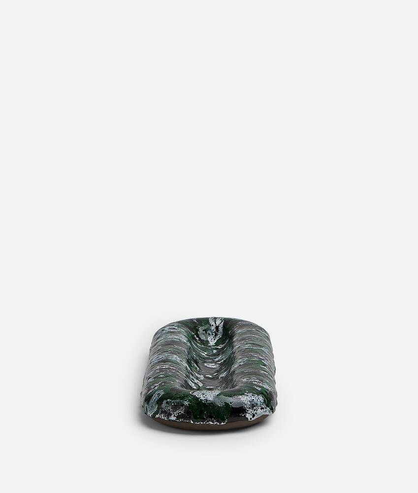 Bottega Veneta Óvalo alargado esmaltado Volcanic Los más vendidos