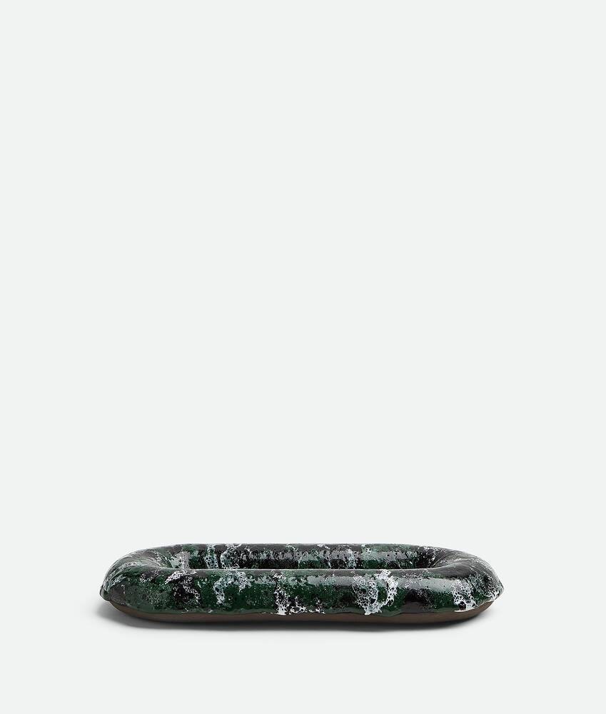 Bottega Veneta Óvalo esmaltado Volcanic