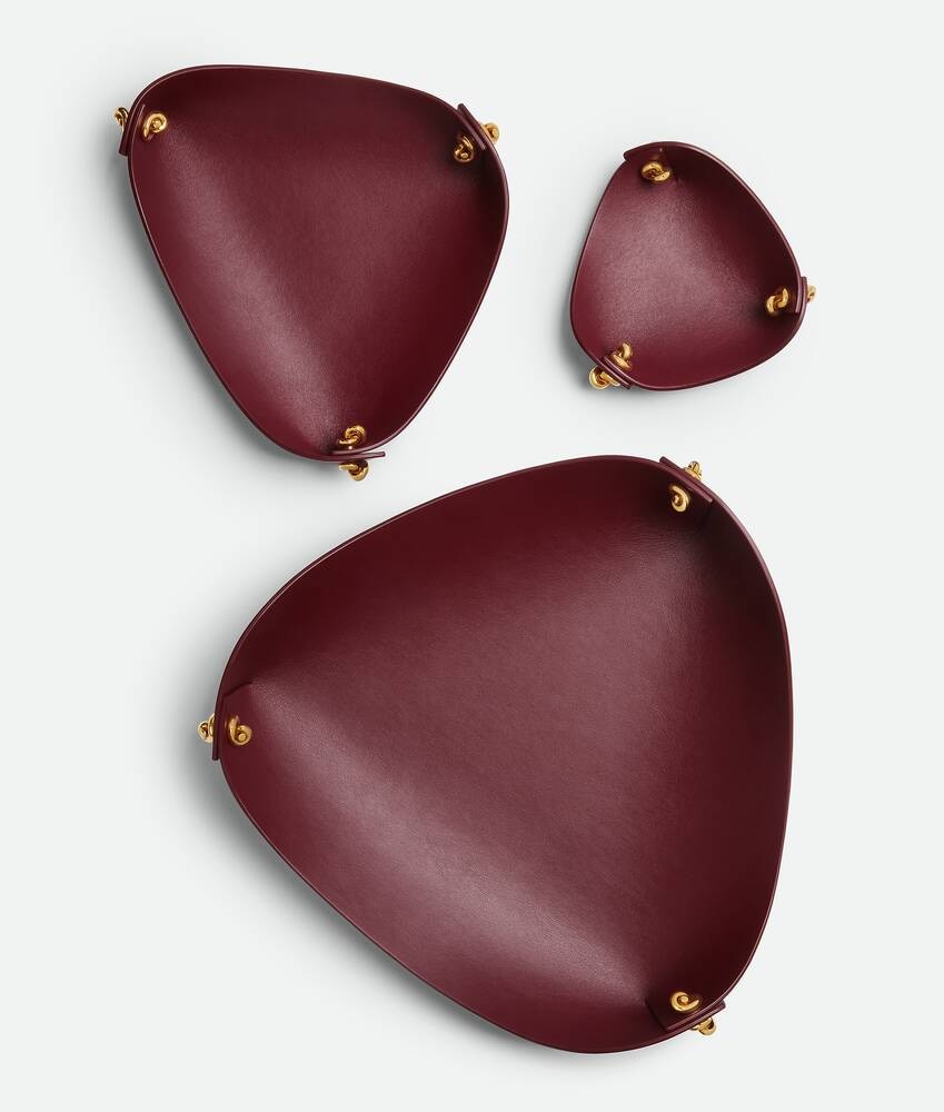 Bottega Veneta Bandeja grande de piel con nudos metálicos Grandes ahorros