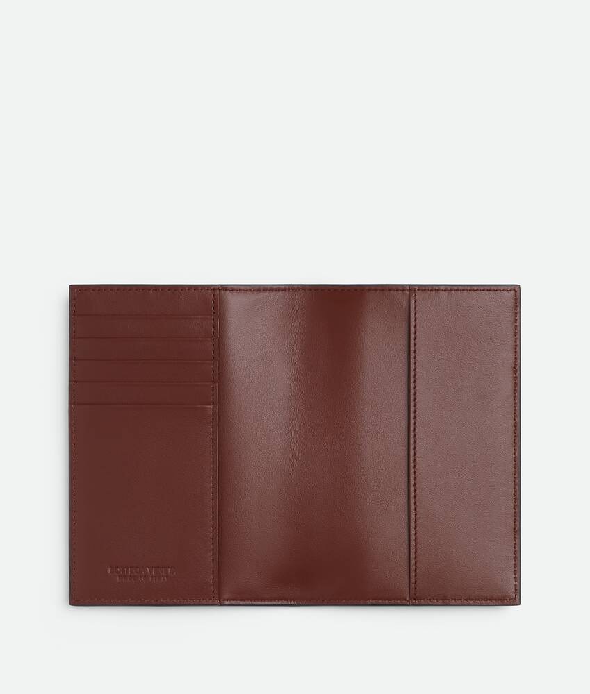 Bottega Veneta Portapasaportes Cassette Solo hoy