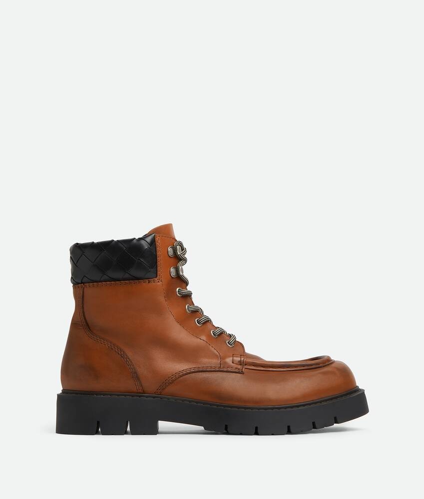 Bottega Veneta Botín con cordones Haddock