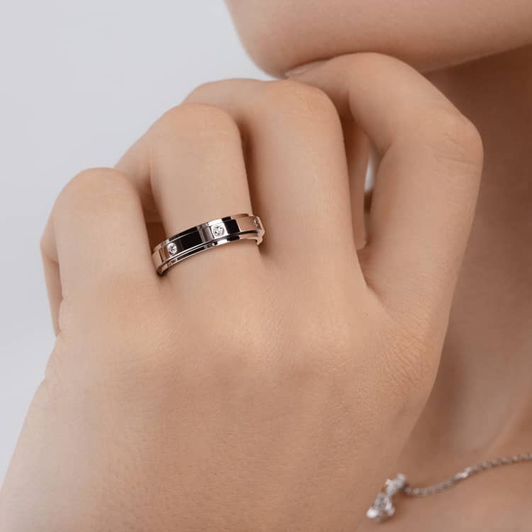 Piaget Possession ring