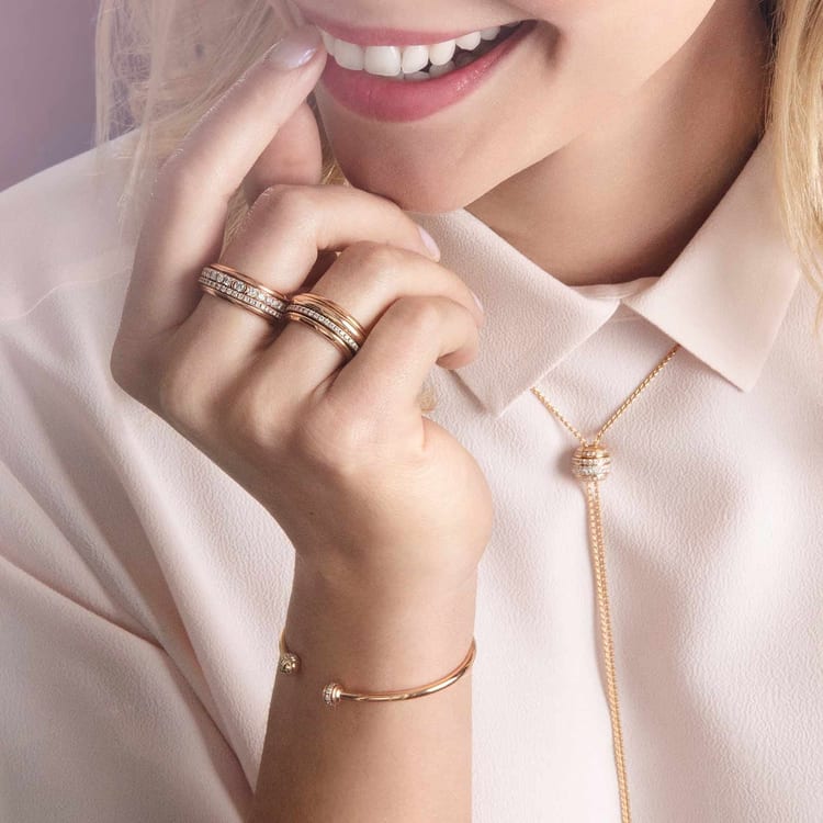 Piaget Possession open bangle bracelet Outlet online