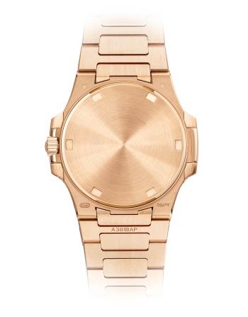 Patek Philippe 7010/1R - Nautilus Cuarzo 2025
