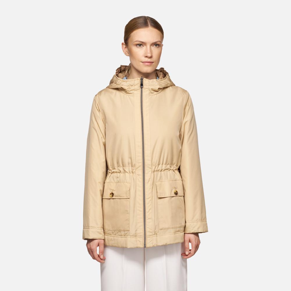 Geox doralea mujer W5520MTC202F1825 Parka corta En oferta