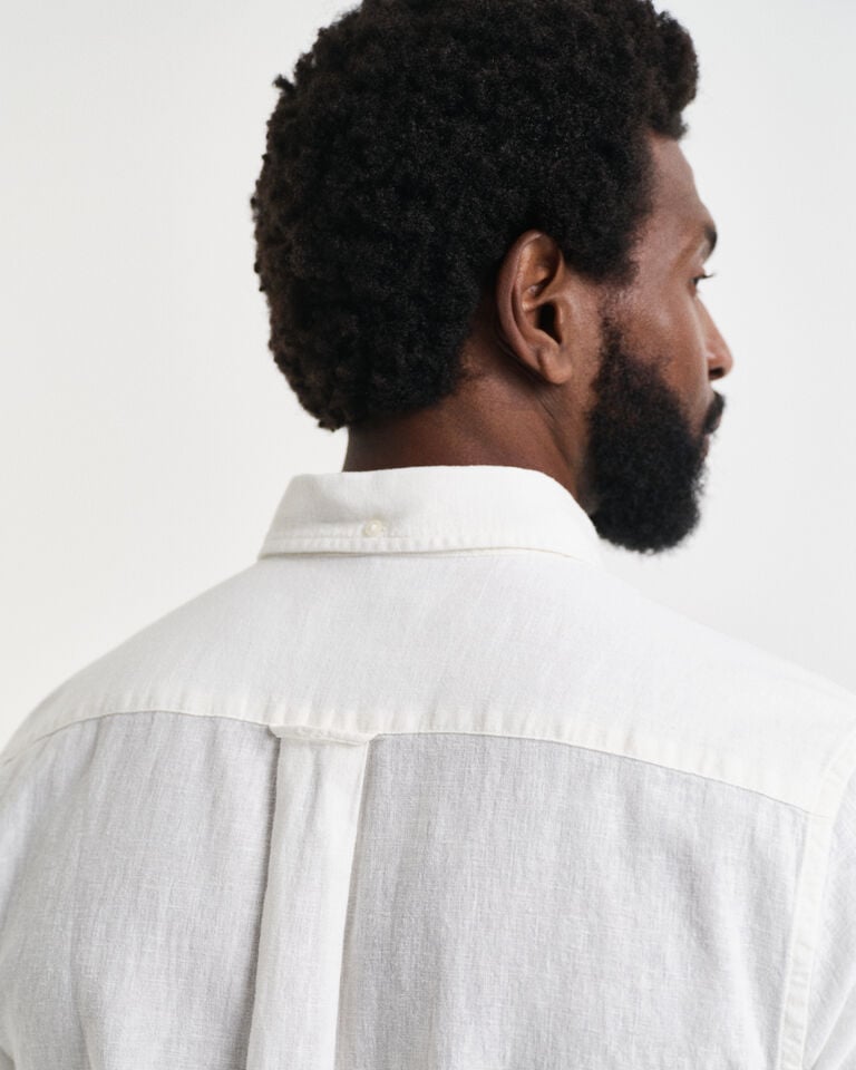 Gant Camisa Regular Fit de manga corta en algodón y lino En oferta