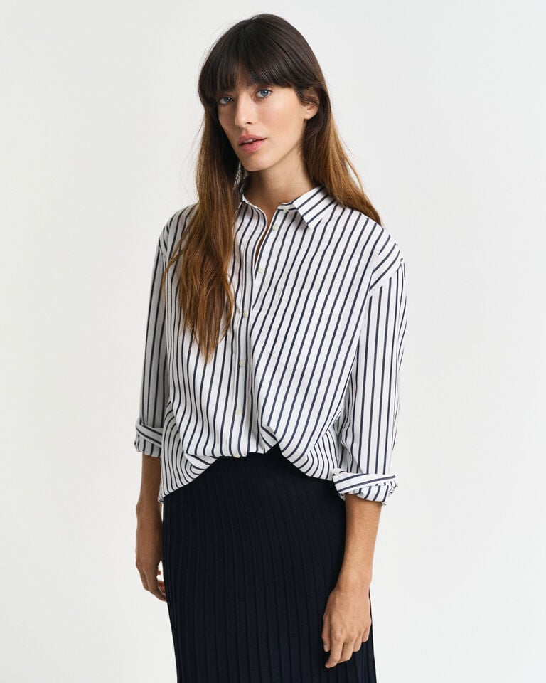 Gant Camisa Relaxed Fit de popelina a rayas