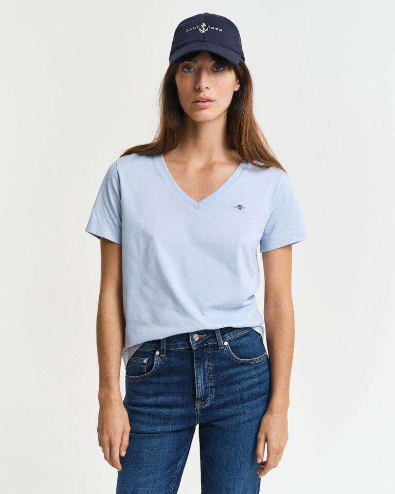 Gant Camiseta Shield con cuello de pico