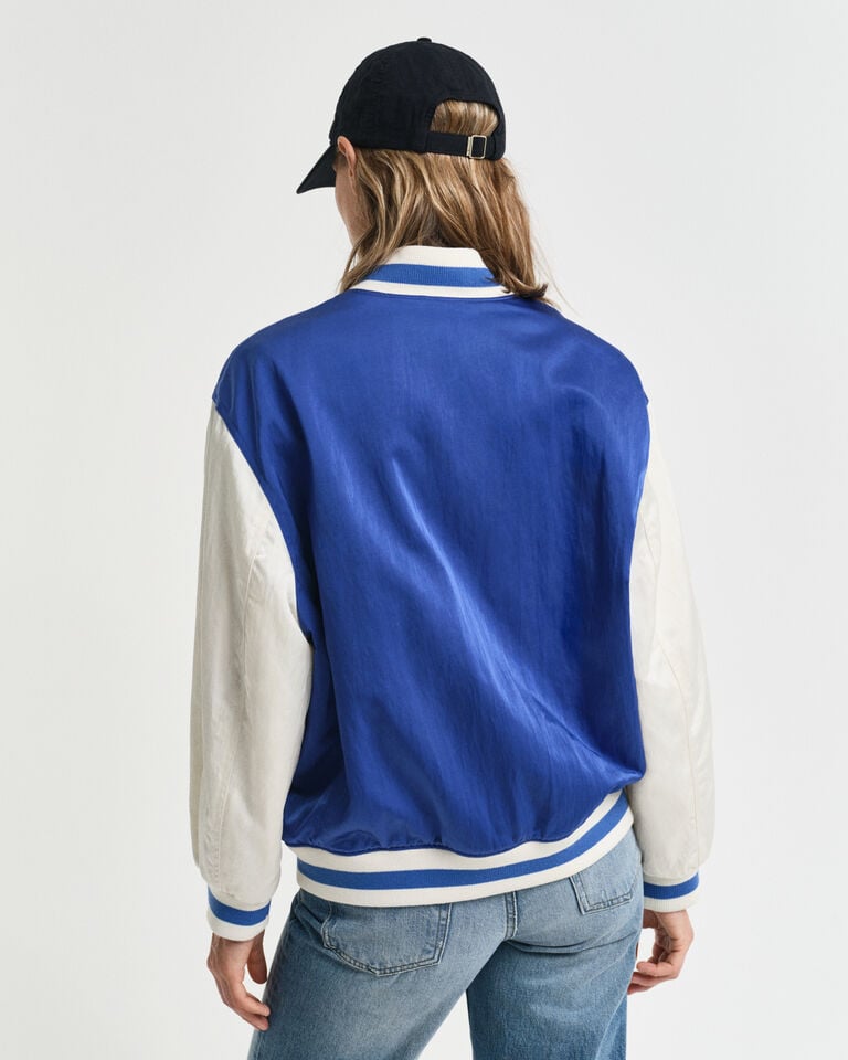 Gant GANT Varsity Jacket de satén con insignia G Gran oferta