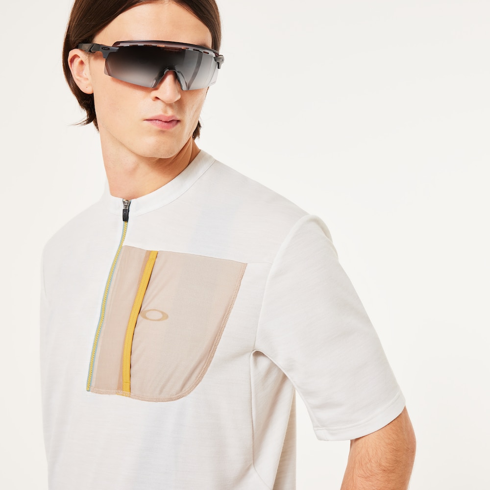 Oakley Oakley Off Grid SS Tech Tee Rebajas de fábrica